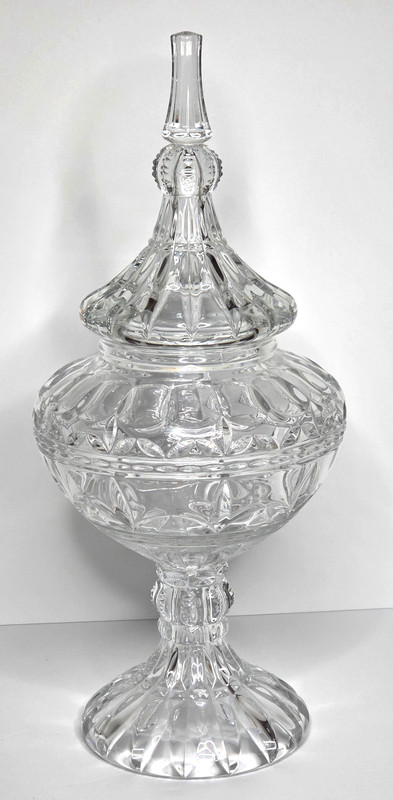 Marquis by Waterford Finley Ginger Jar 18″ Lead Crystal Lidded Vase Bowl