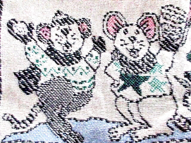 NEW 46" x 60" Easy Care "CHRISTMAS MICE" Sears Natural Cotton AFGHAN COLLECTION gallery
