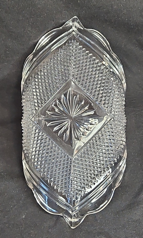 Vintage Pressed Glass Candy Dish Starburst Diamond Pattern Scalloped Rim 8" gallery
