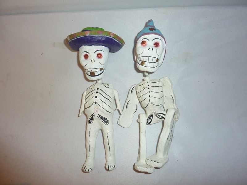 2 Handmade Day of the Dead Skeletons Papier Mache Folk Art Figure 10-11″