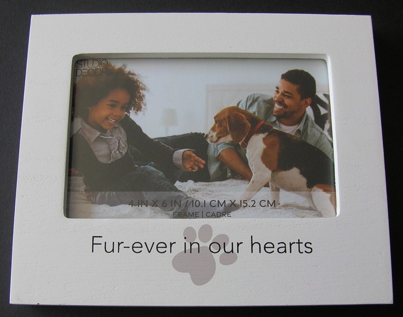 "Fur-Ever In Our Hearts" 7 1/2" x 5 1/4" Frame NEW gallery